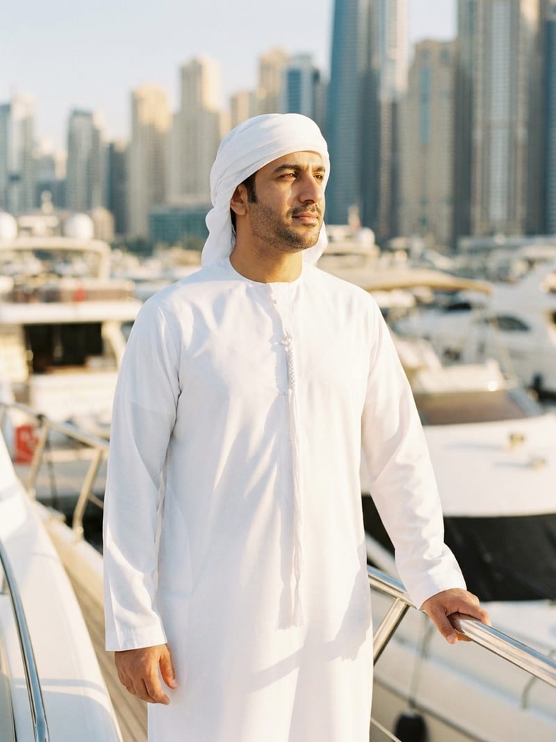 الإمارات · 4